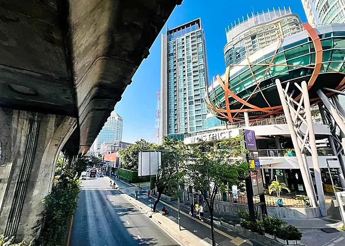 Sukhumvit Hotel